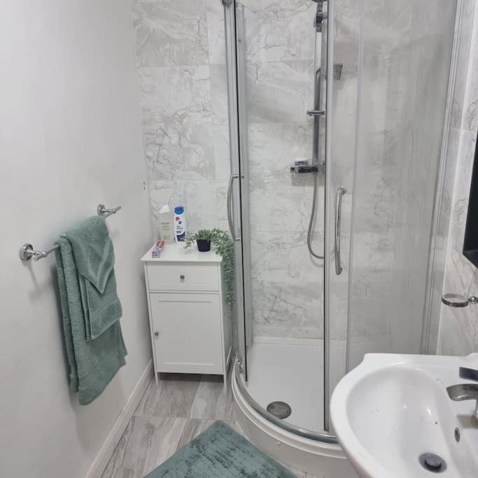 Stylish Apartment, Self Check-In, Ideal 4 Contractors, 25Mins To Gatwick Airport Thornton Heath Exteriér fotografie