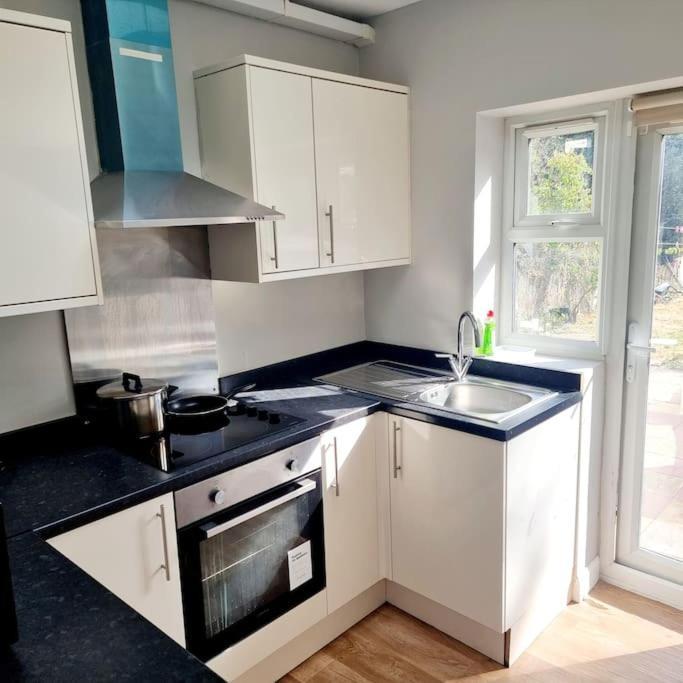 Stylish Apartment, Self Check-In, Ideal 4 Contractors, 25Mins To Gatwick Airport Thornton Heath Exteriér fotografie